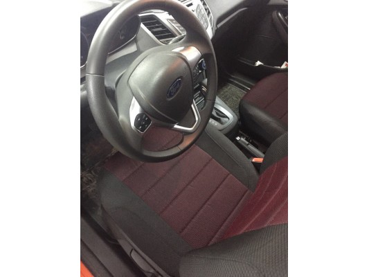 Авточехлы на Ford Fiesta