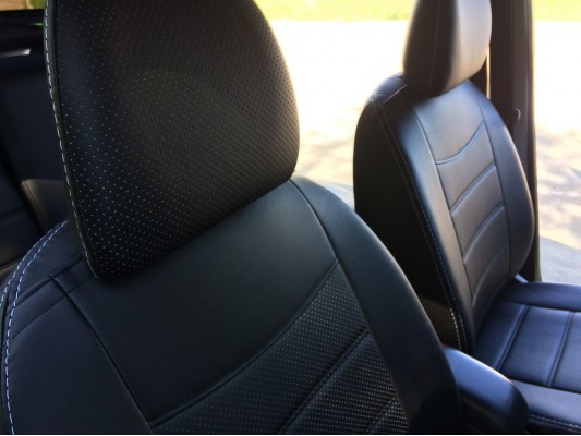 Авточехлы на Lada Priora