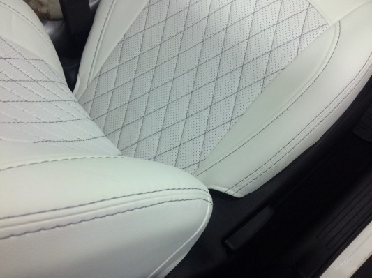 Авточехлы на Nissan Juke