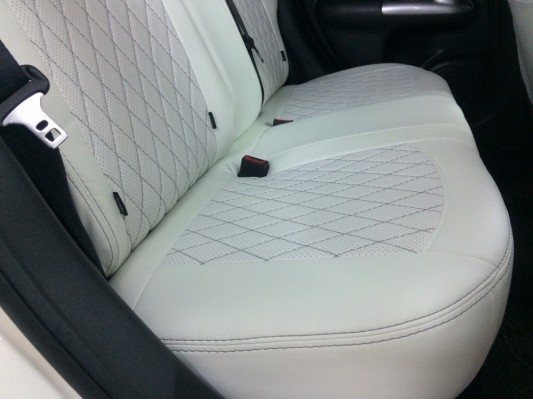 Авточехлы на Nissan Juke