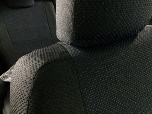 Авточехлы на Toyota RAV 4 CA40