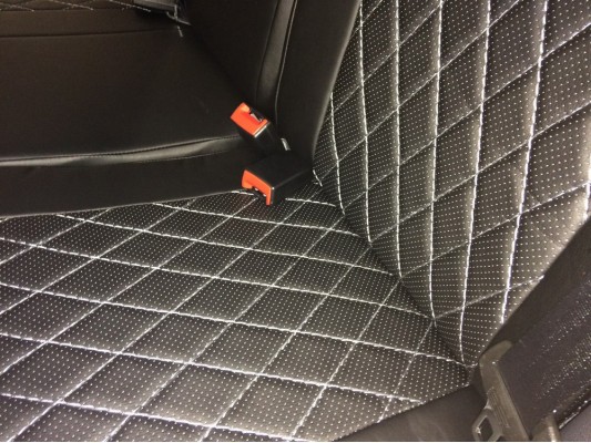 Авточехлы на Volkswagen Polo